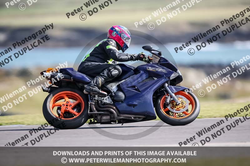 anglesey no limits trackday;anglesey photographs;anglesey trackday photographs;enduro digital images;event digital images;eventdigitalimages;no limits trackdays;peter wileman photography;racing digital images;trac mon;trackday digital images;trackday photos;ty croes